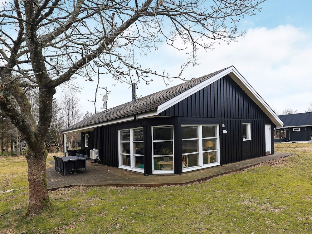8 Person Holiday Home in Hals view 3