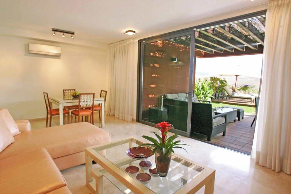 Villa Las Terrazas 6 view 2
