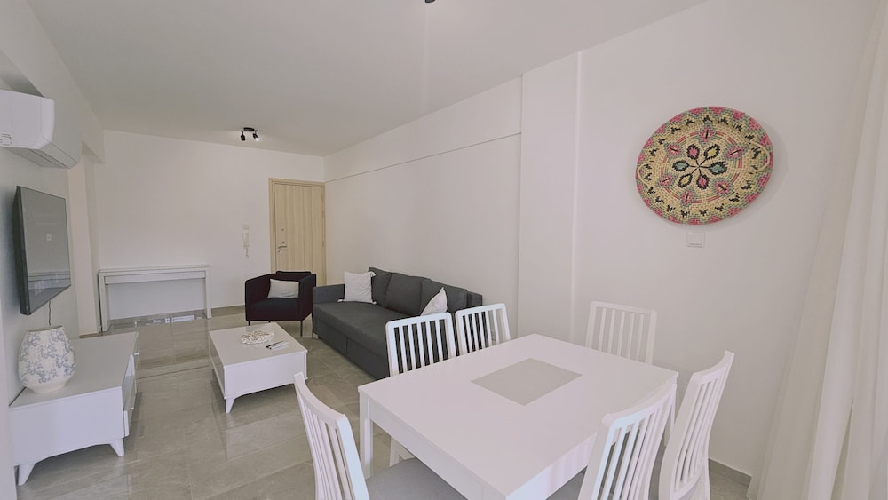 154 LCA - Stay Local Apartment