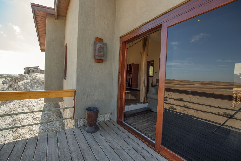 Desert Breeze Lodge