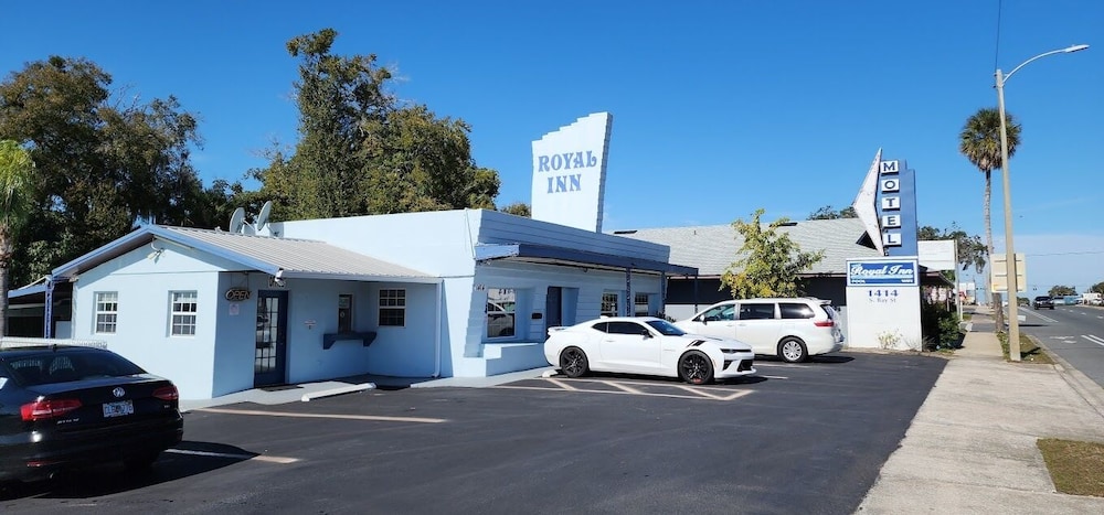 Royal Inn