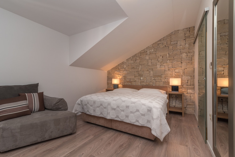 Villa Lucica Trogir