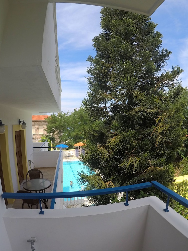 Zafiria Apartments