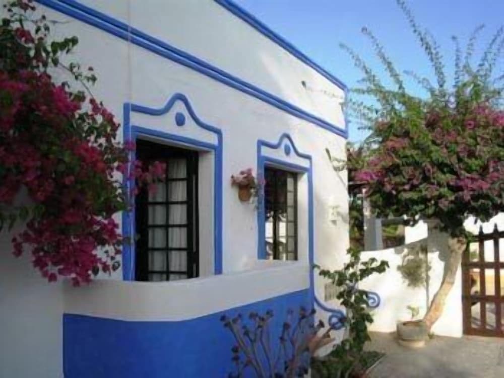 Hotel Quinta do Caracol - Image 1