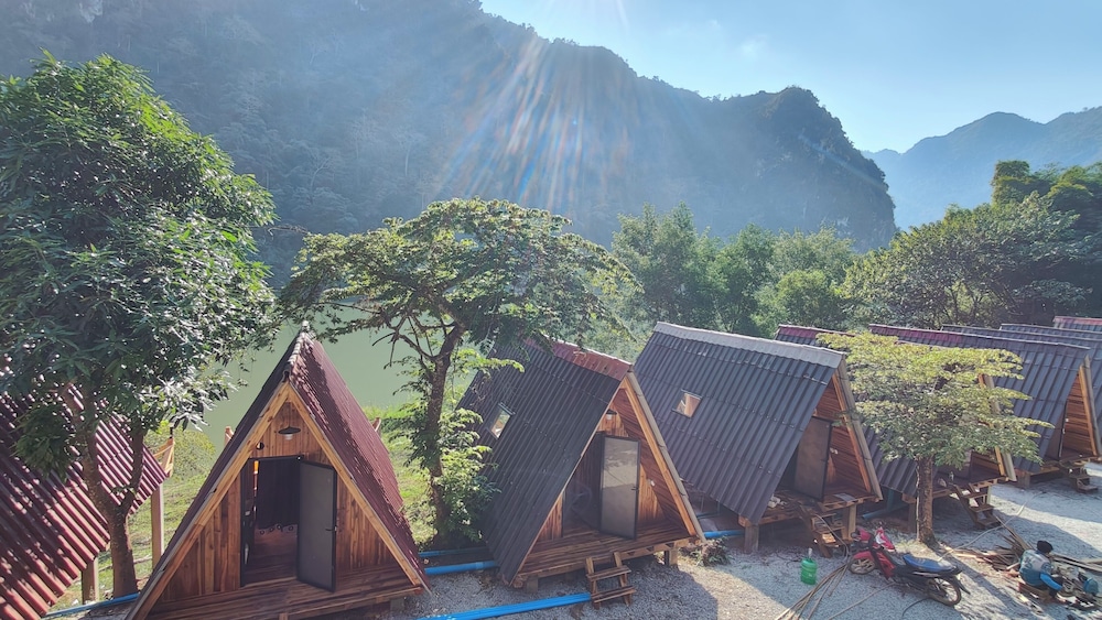 Papaya Resort Nong Khiaw