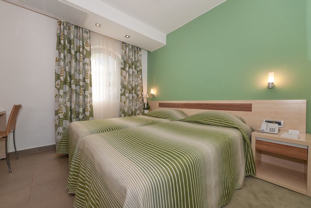 Vrsar Vacations - Maistra Select Belvedere Resort - Property Image 9