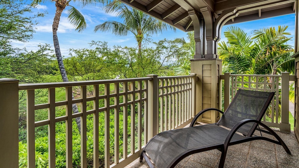 Peaceful Mauna Lani Getaway - Pool, Golf & Private Beach Access - Vrkcv