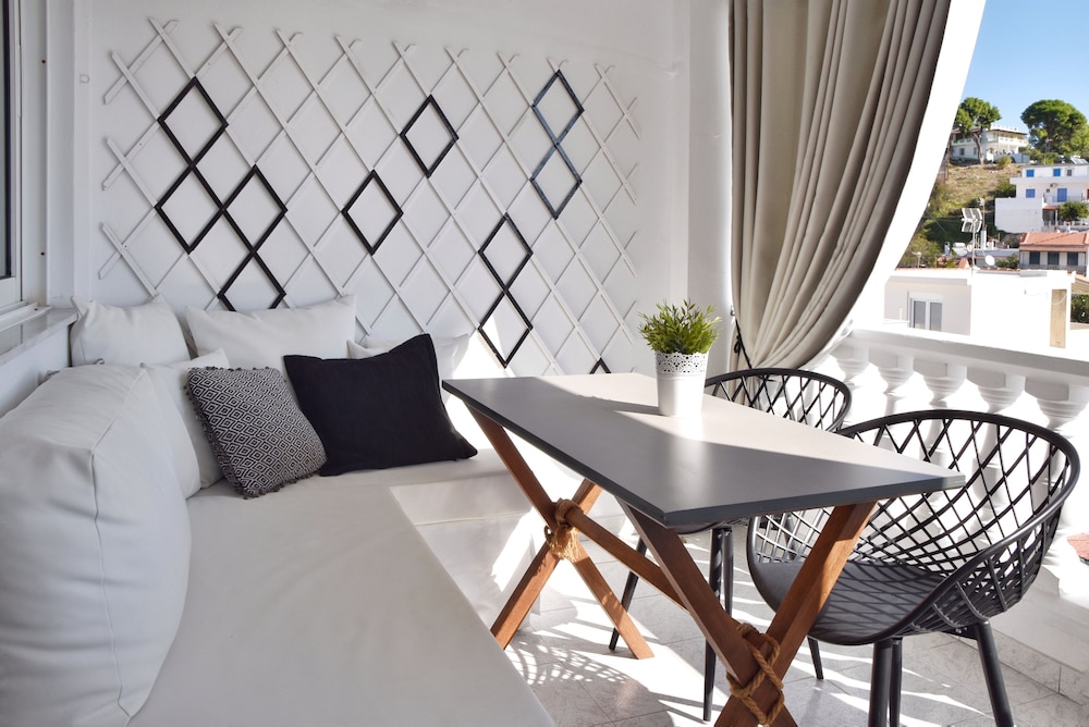 Angelos Design Suites