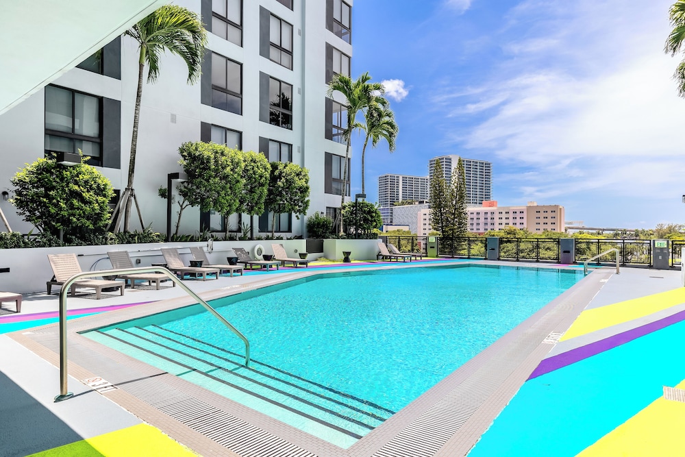 3Bedroom 2 Bath Condo