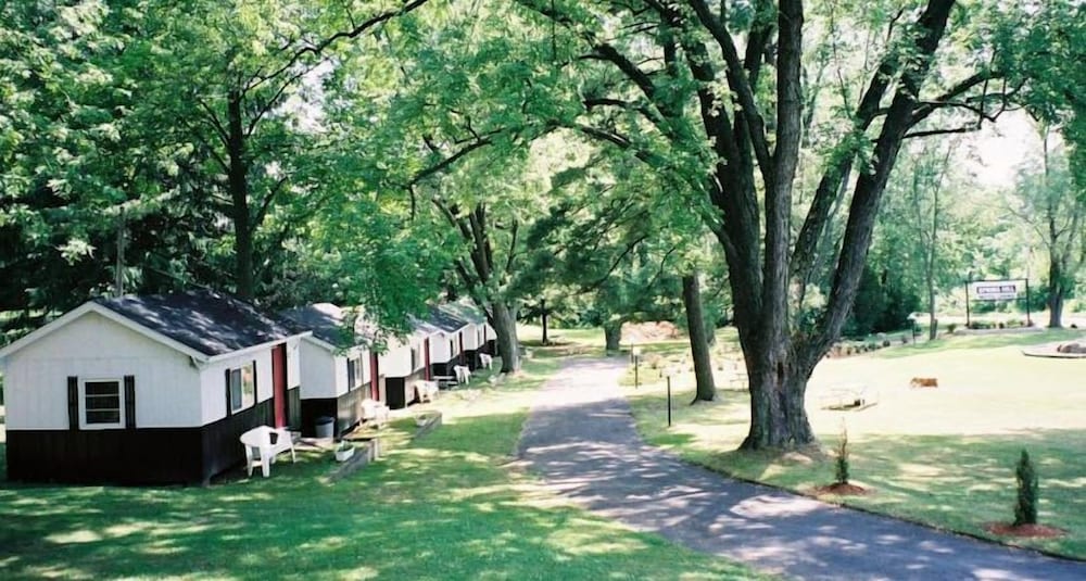 Spring Hill Motel