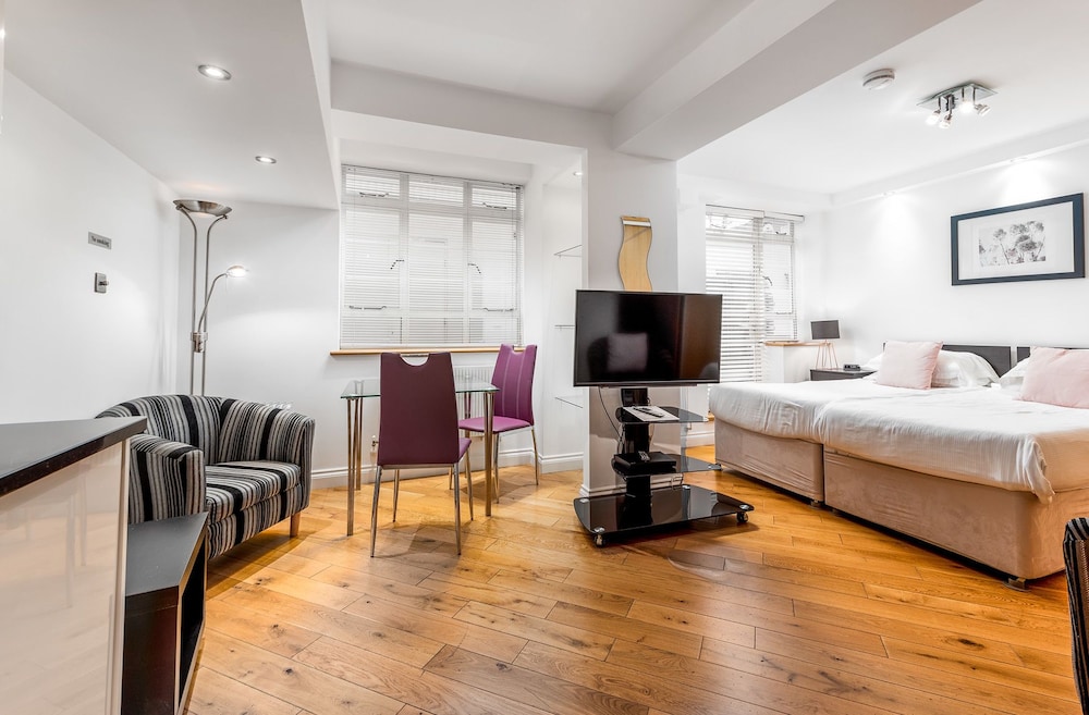 Nell Gwynn House Apartments