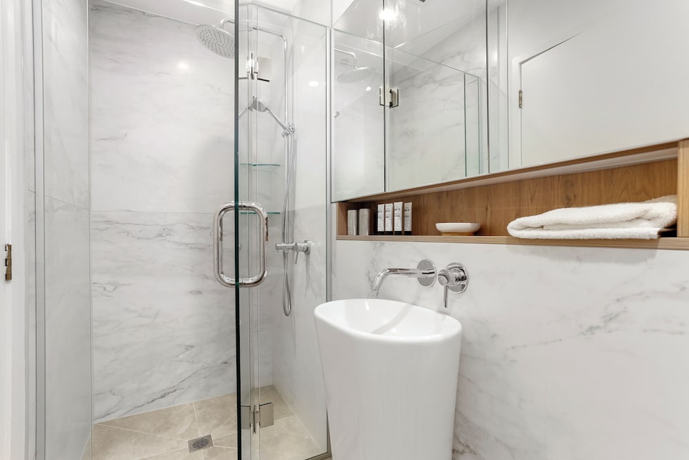 Hobson Quay Apartments by Urban Rest