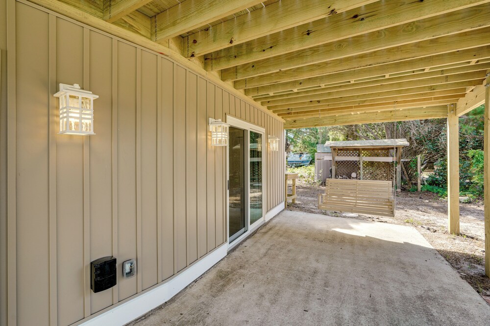 Private Dock & Beach Access: Outer Banks Area Home