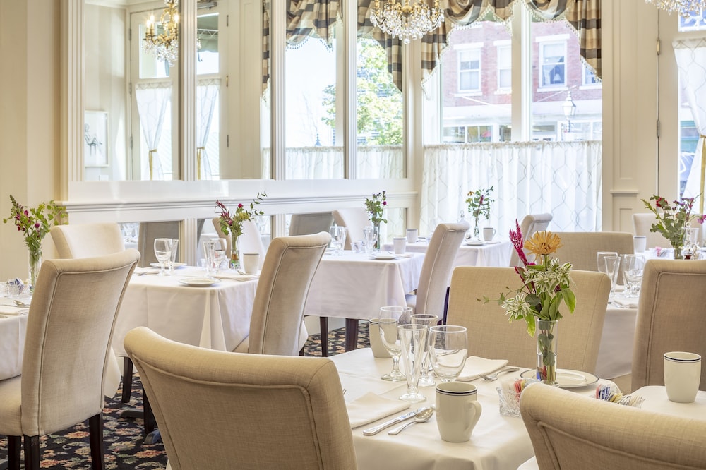Belfast Bay Inn