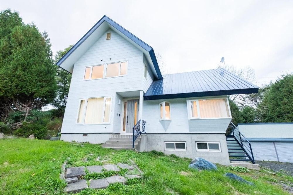 VILLA LOUISA
