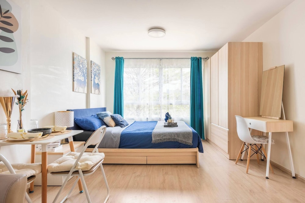 Condo Resort BTS Punnawithi Bill Included