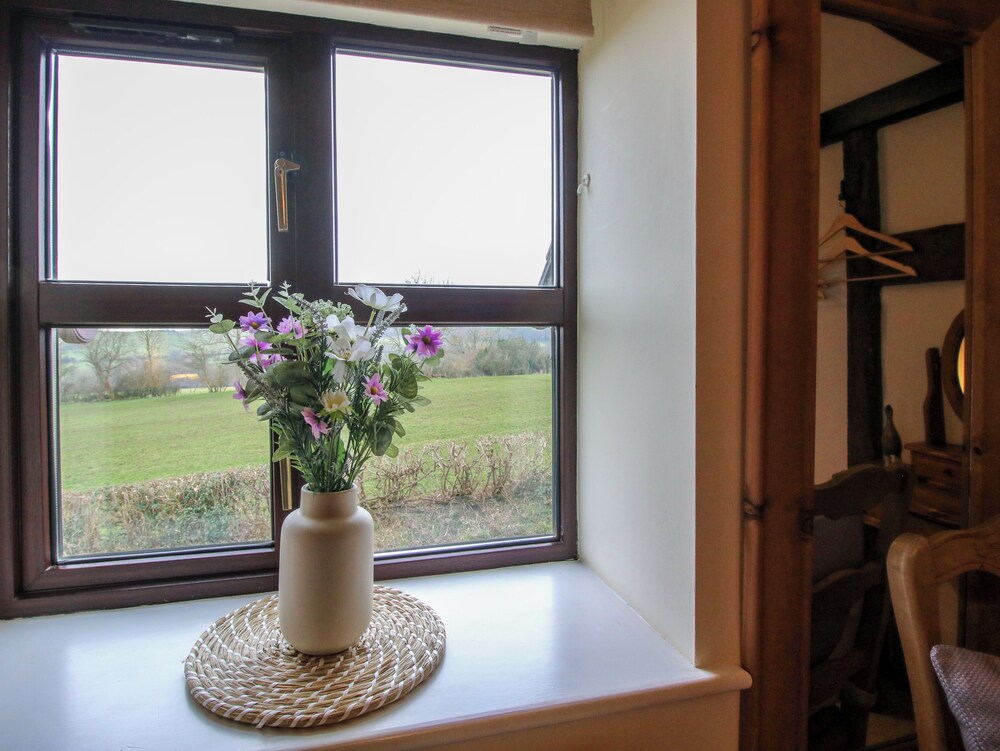 Wilstone Cottage