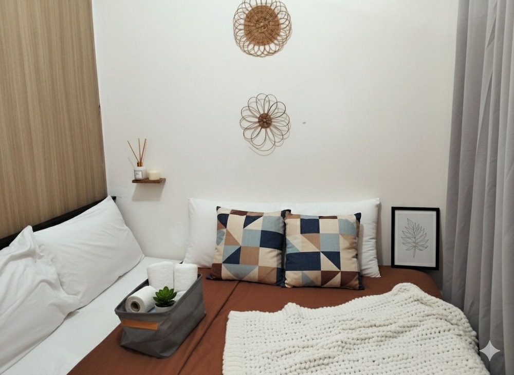 Shore 2 Residences Apartments