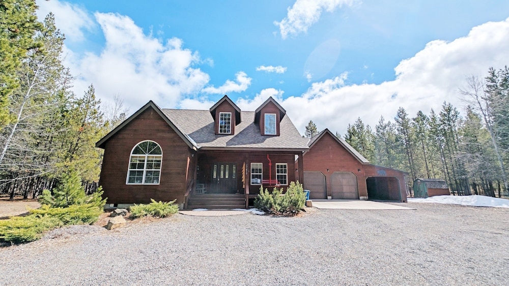 Aspen Place 3 Bedroom Home