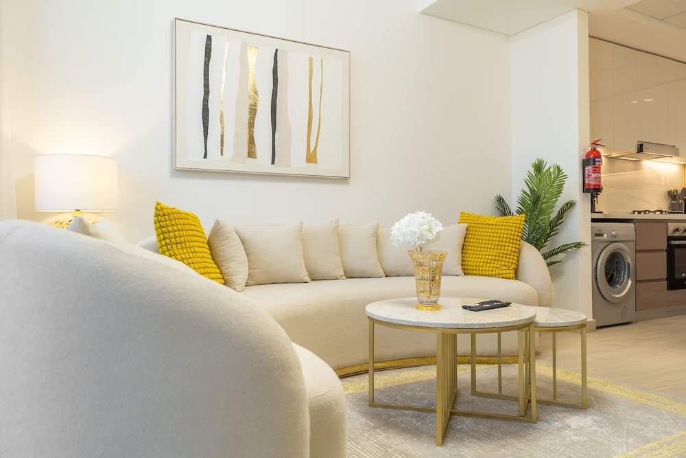 Eye-catching 1 Bedroom in Azizi Riviera