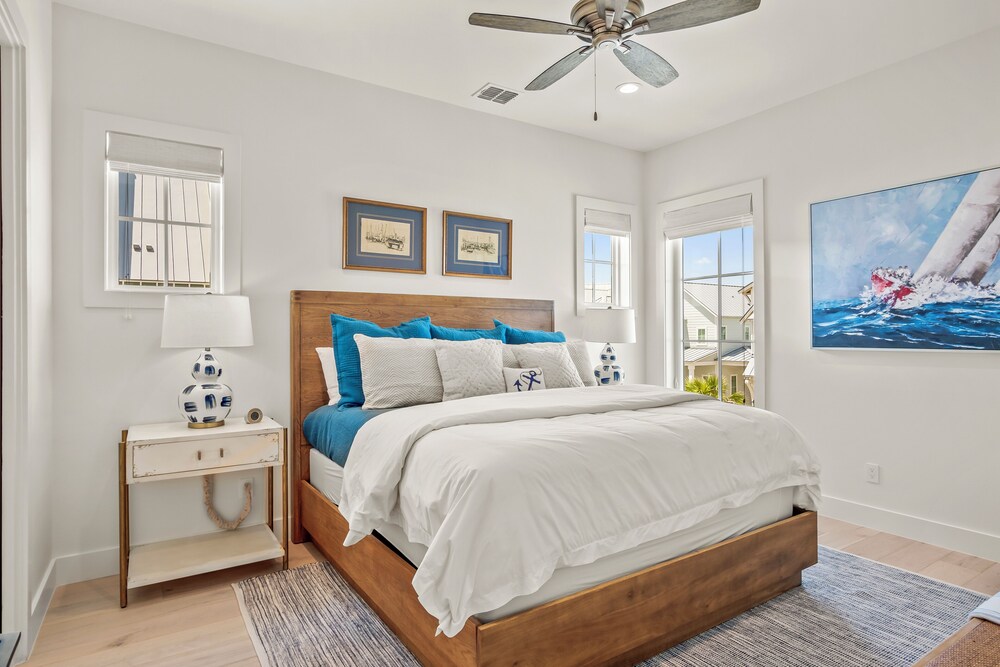 Beach Blue 227 LAU