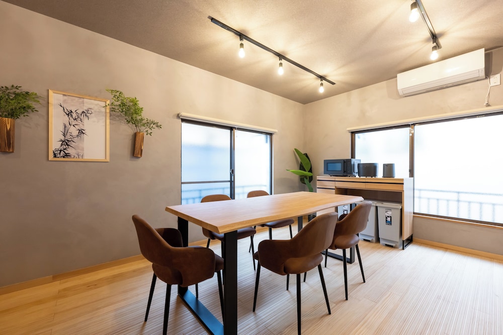 meeting & event spaces
