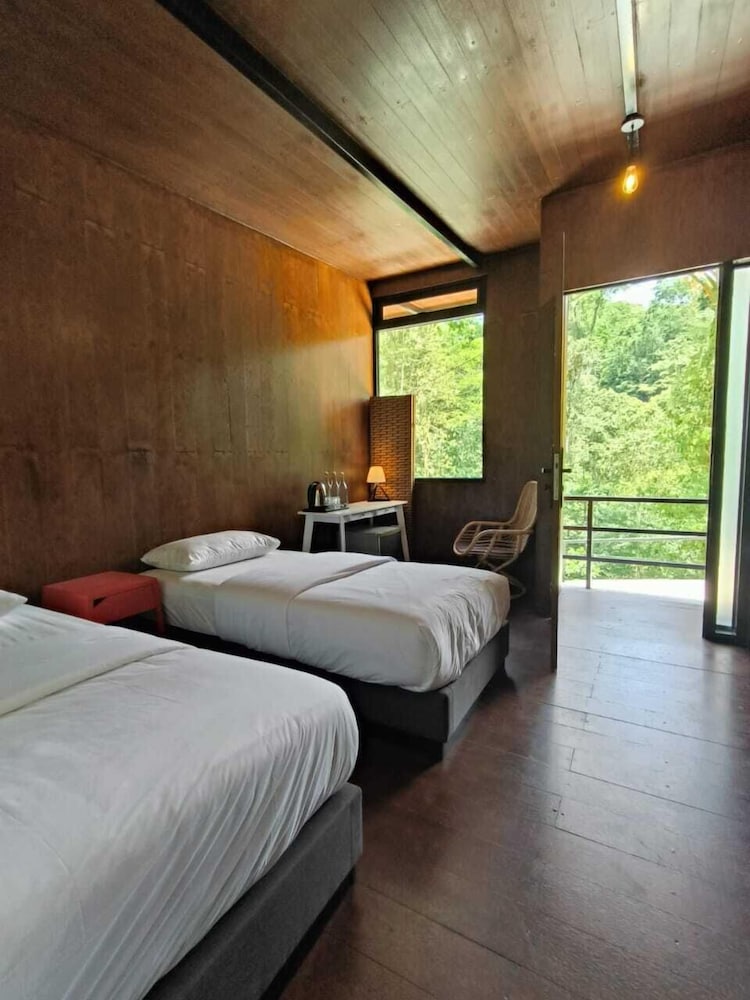 The HIJAU Camp & Cabin