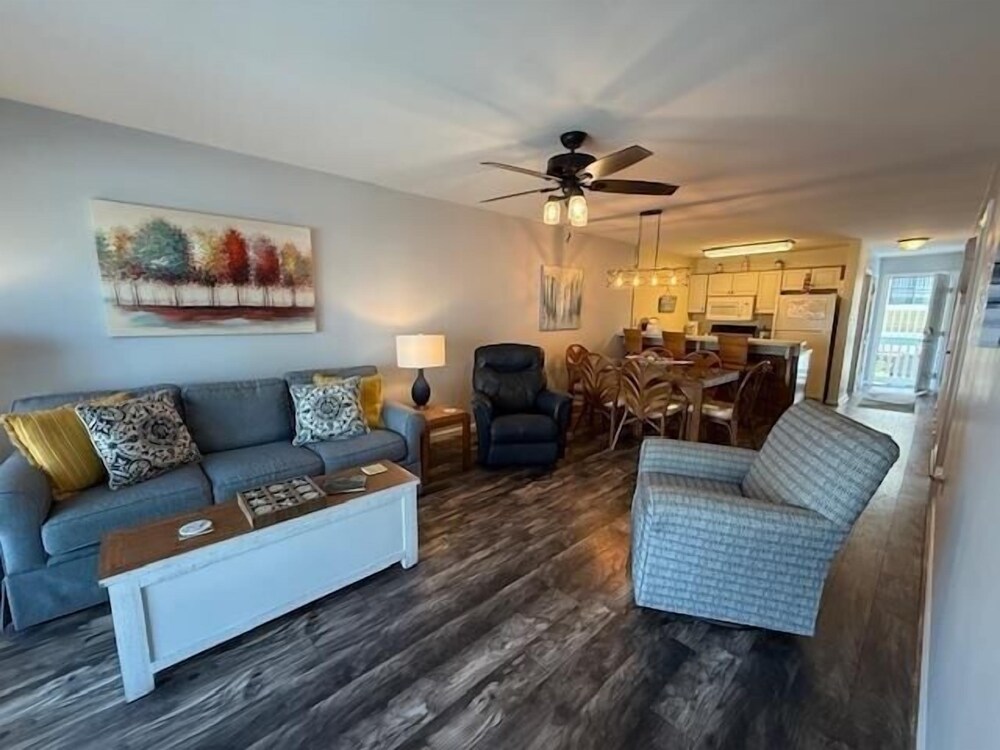 Sandy Shores I -104 3 Bedroom Condo