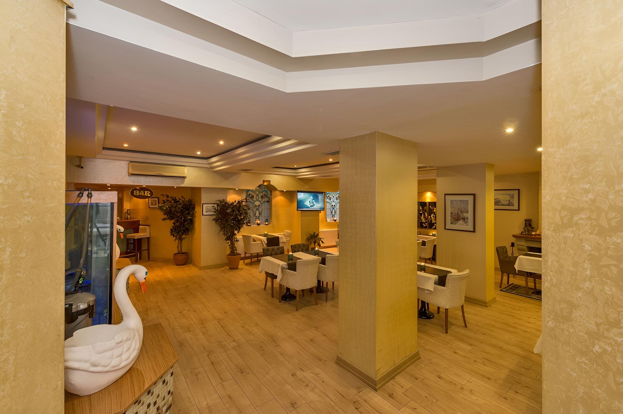 Beyaz Kuğu Hotel