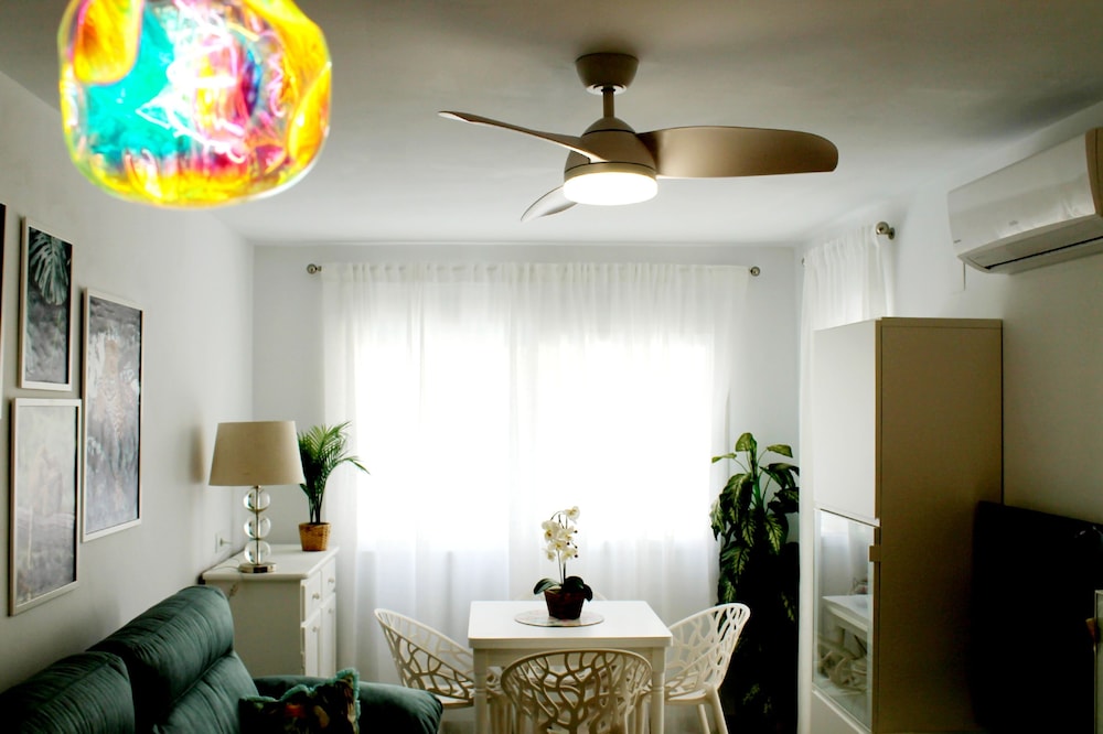 Modern and Cozy Apartment Just Steps From Los Locos Beach
