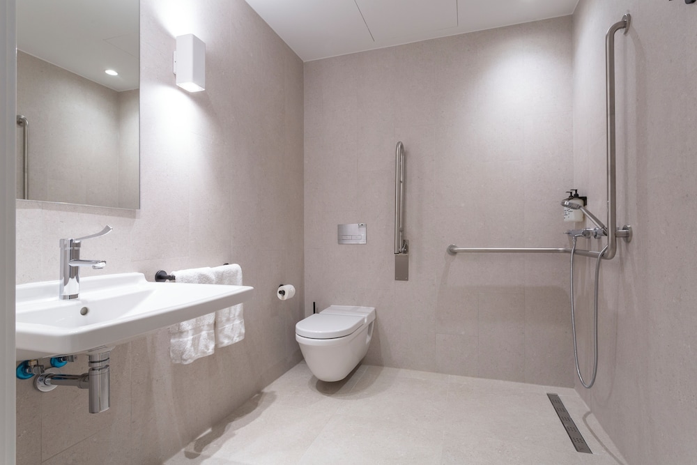 Uma Suites O'Donnell photo 5