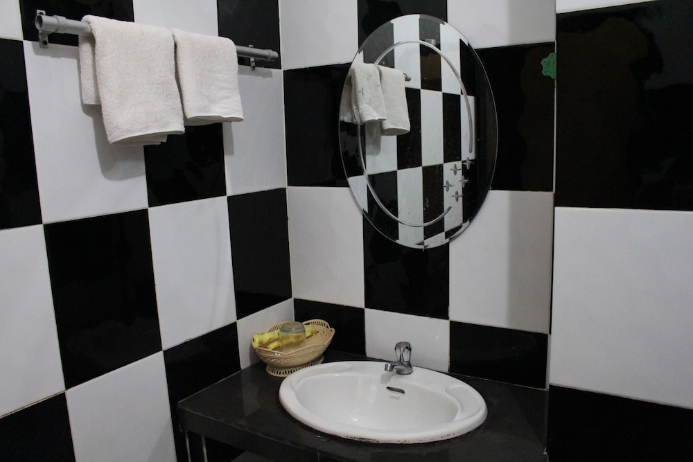 Bou Savy Guesthouse