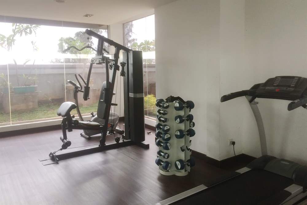Homey 2Br At Gp Plaza Apartment