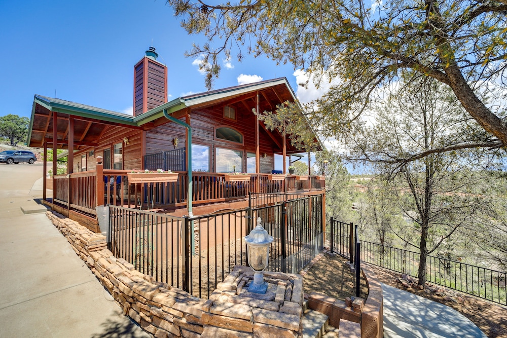 Payson Vacations - Falconcrest Payson Cottage w/ Fire Pit  Views! - Property Image 5