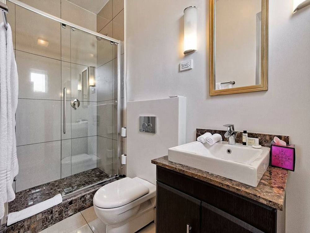 Johannesburg Vacations - Ascot Boutique Hotel - Property Image 1