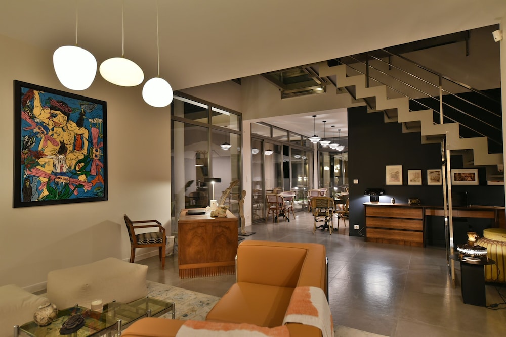 lounge