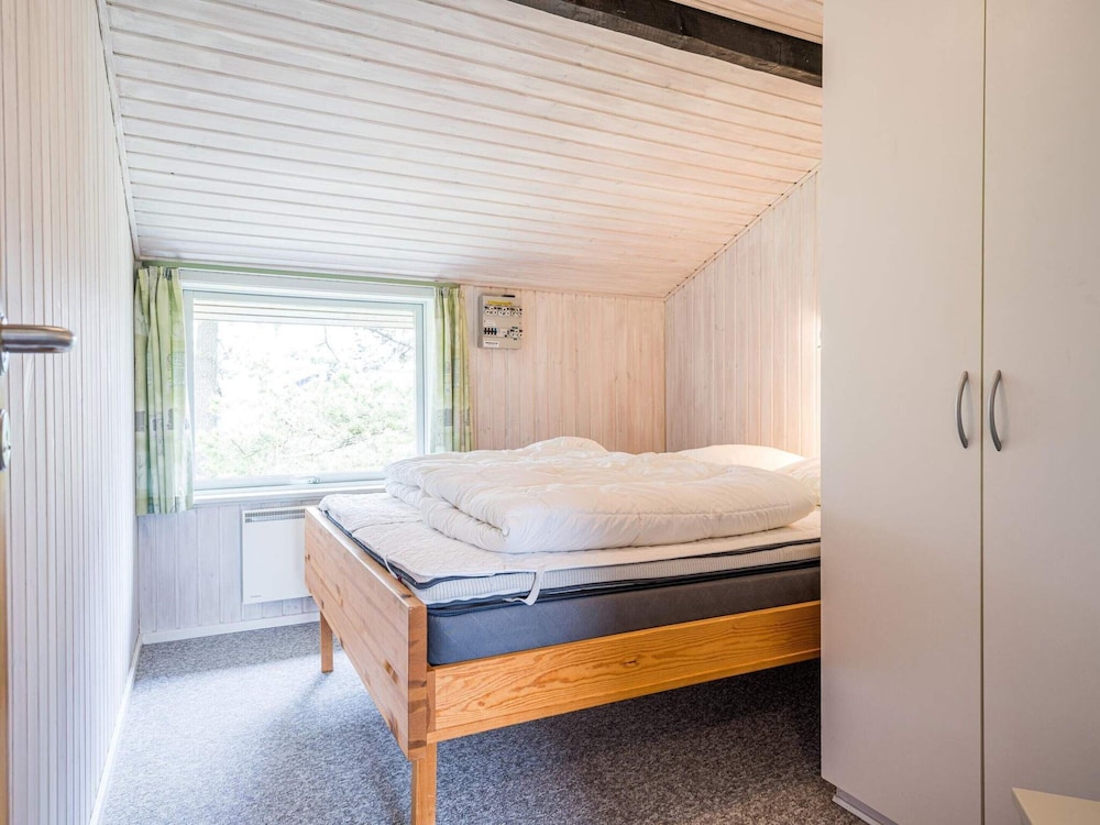 6 Person Holiday Home in Henne