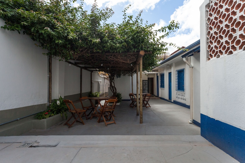 Trem Azul Hostel