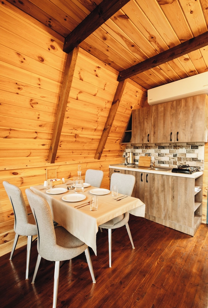 Mapavri Suit Bungalov view 4