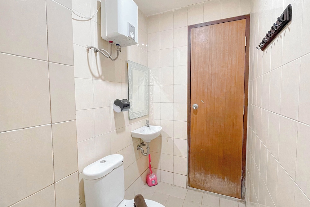 2Br Near Panakkukang Mall At Apartment Vida View Makassar