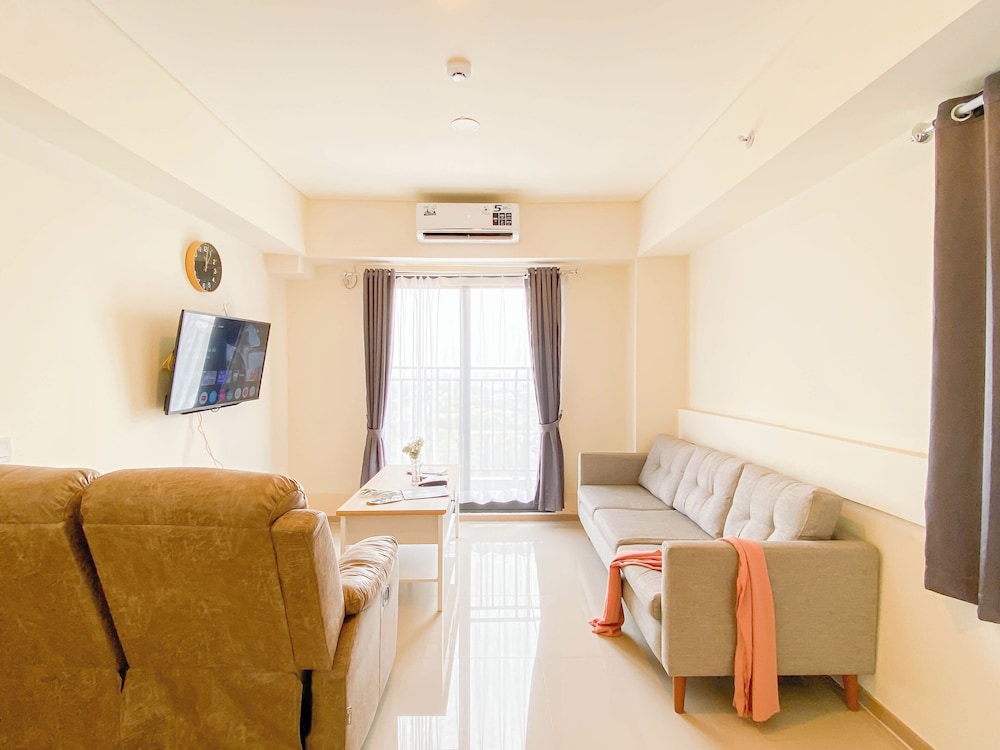Good Deal and Homey 2BR Meikarta Apartment