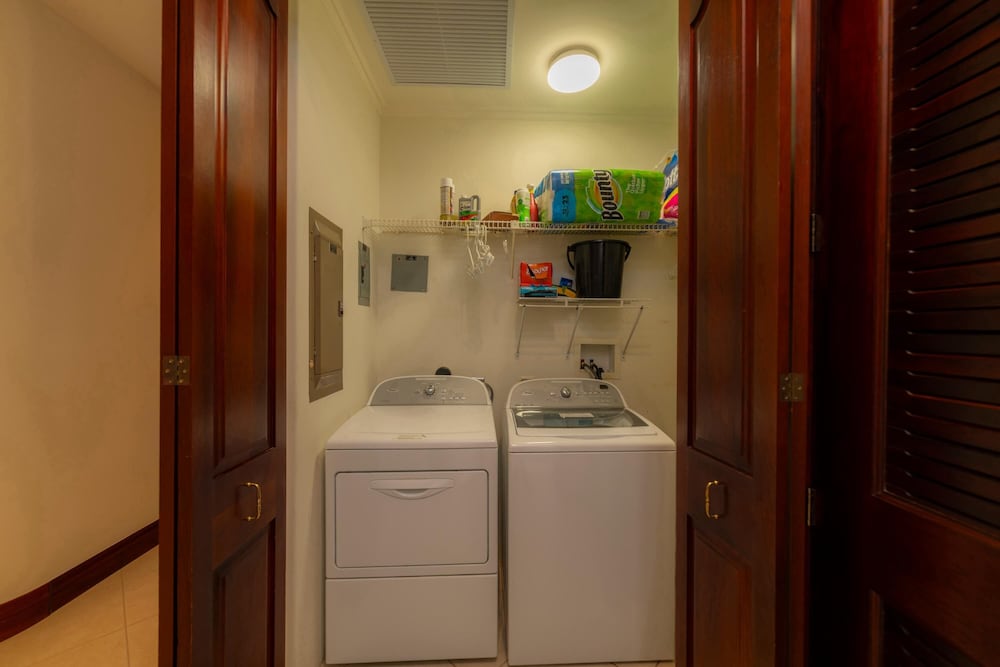 Bella Vista 3A 3 bdr 3 1 2 Bath Ocean View