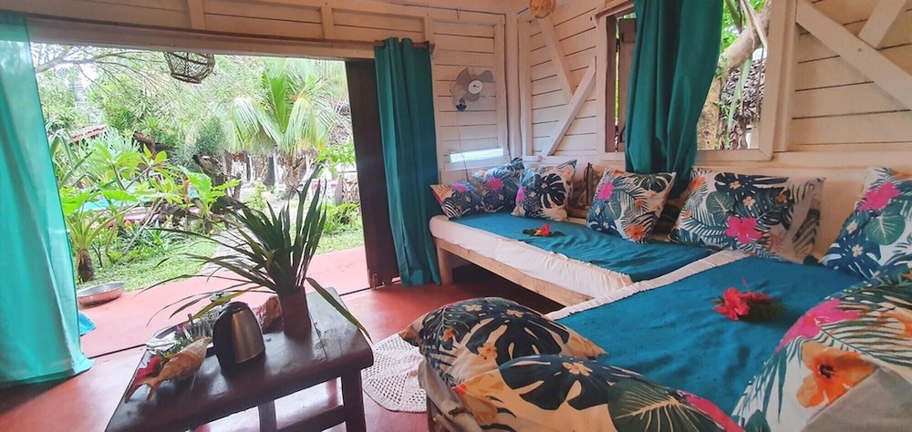 Ravoraha Ecolodge