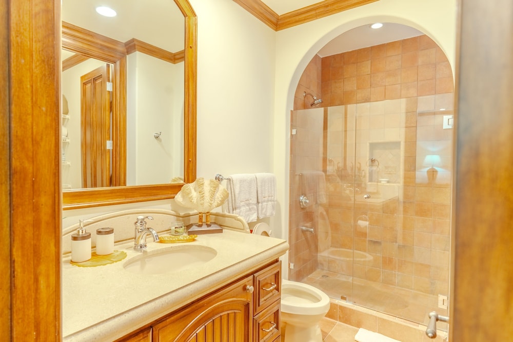 CR Luxury Montebello 1D 3 Bdrm