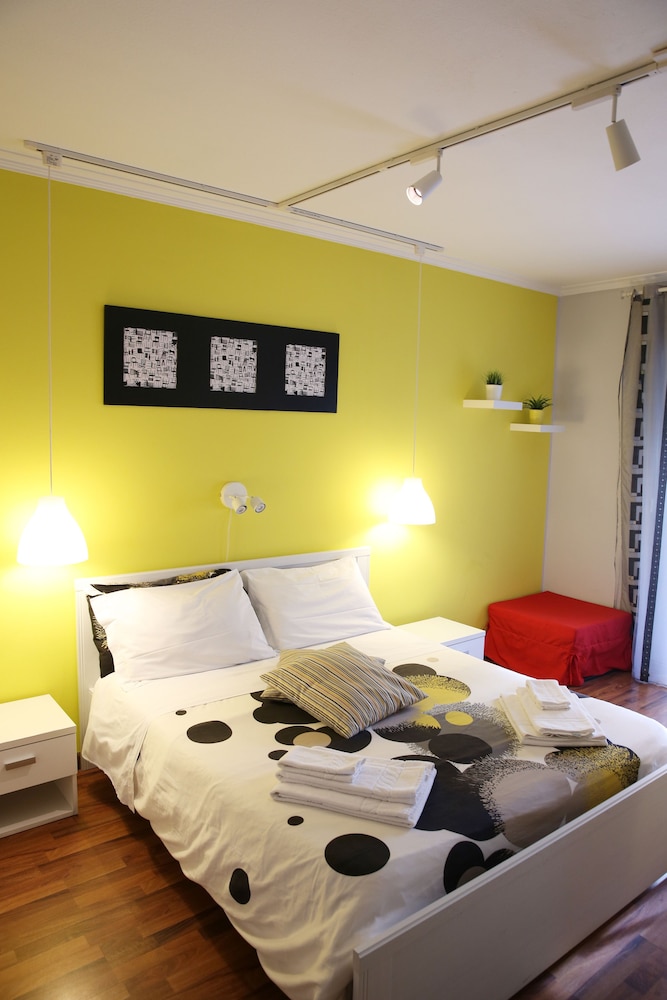 Elios Rooms view 5