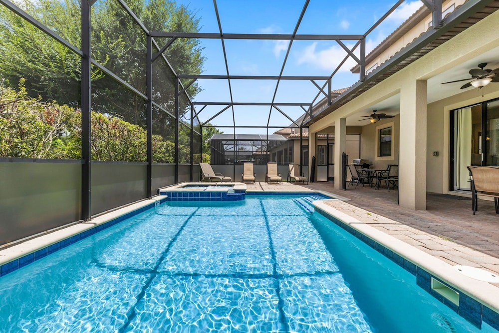 1417 Rolling Fairway Dr