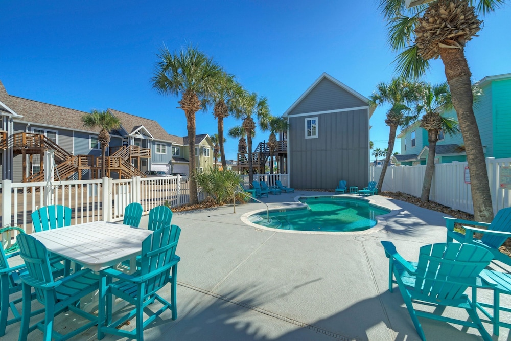 11th St Faith Harbor 8 - Salty Seas