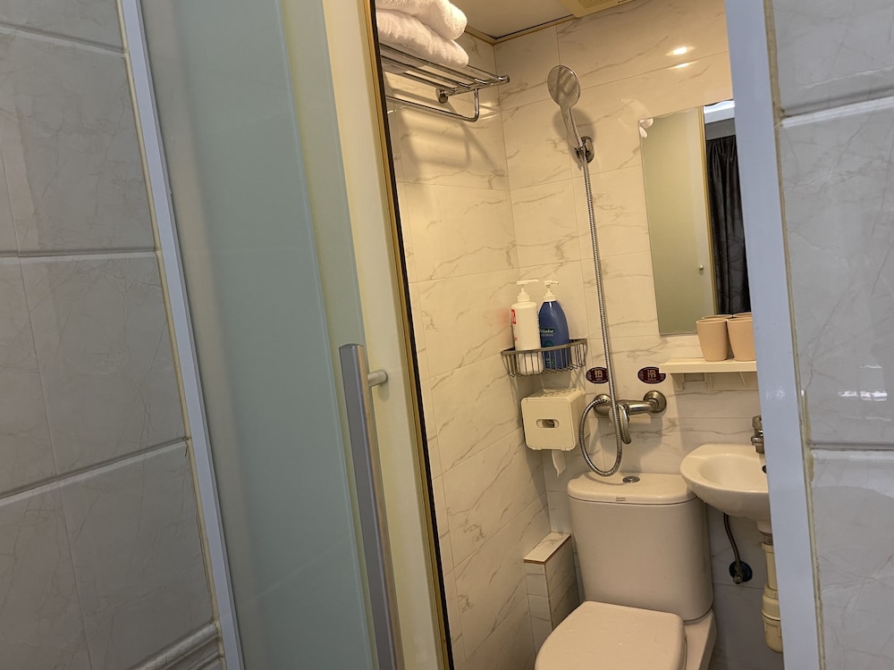Kong Hing Guest House