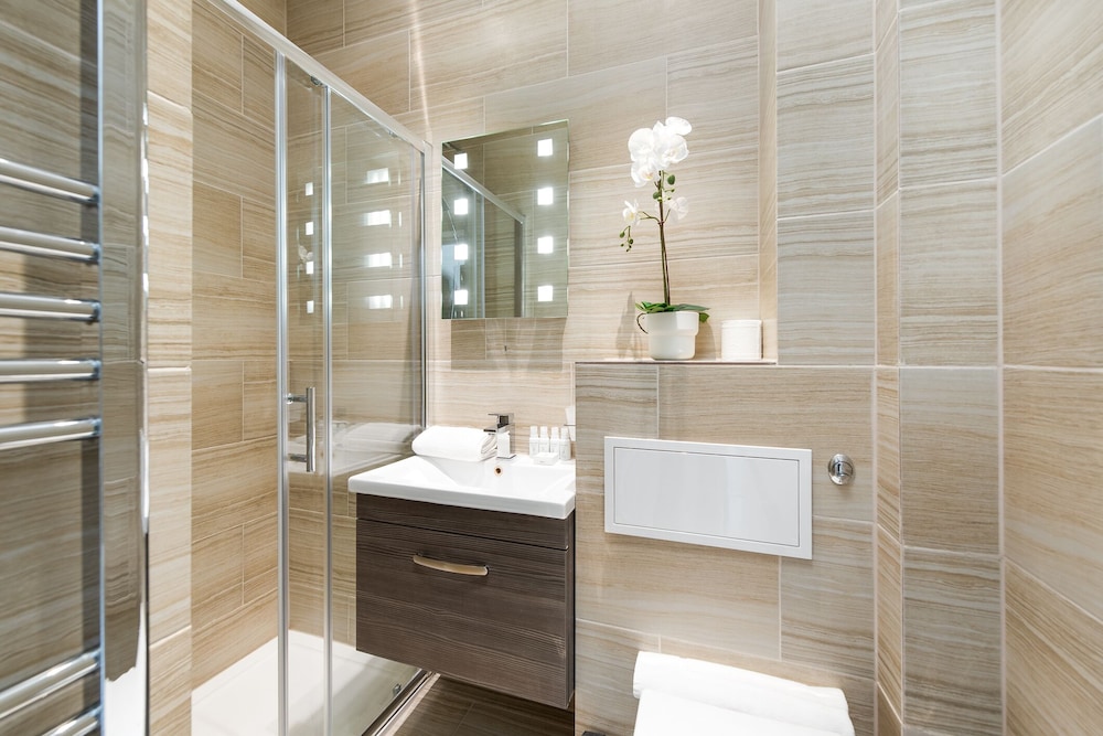 Bayswater by CAPITAL