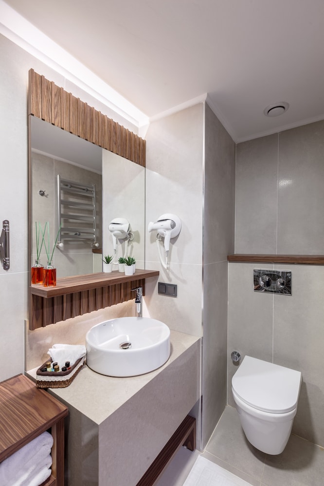 Sherry Suites Karaköy - Image 11